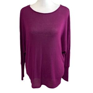 Kut from the Cloth Chic Magenta Long Sleeve Sweater/Top. Size S.